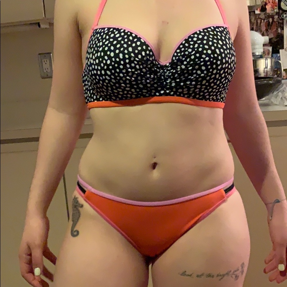 Victoria’s Secret fun swim suit bikini set